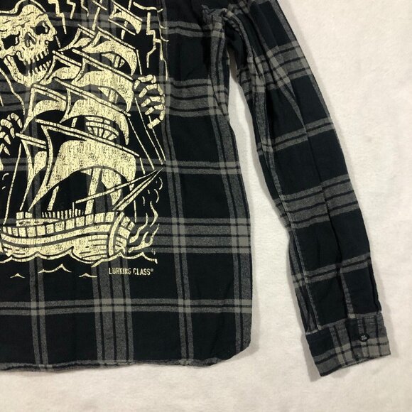Lurking Class Top Womens Medium Flannel Button Front Shirt Hood Graphic Skull - Picture 10 of 16